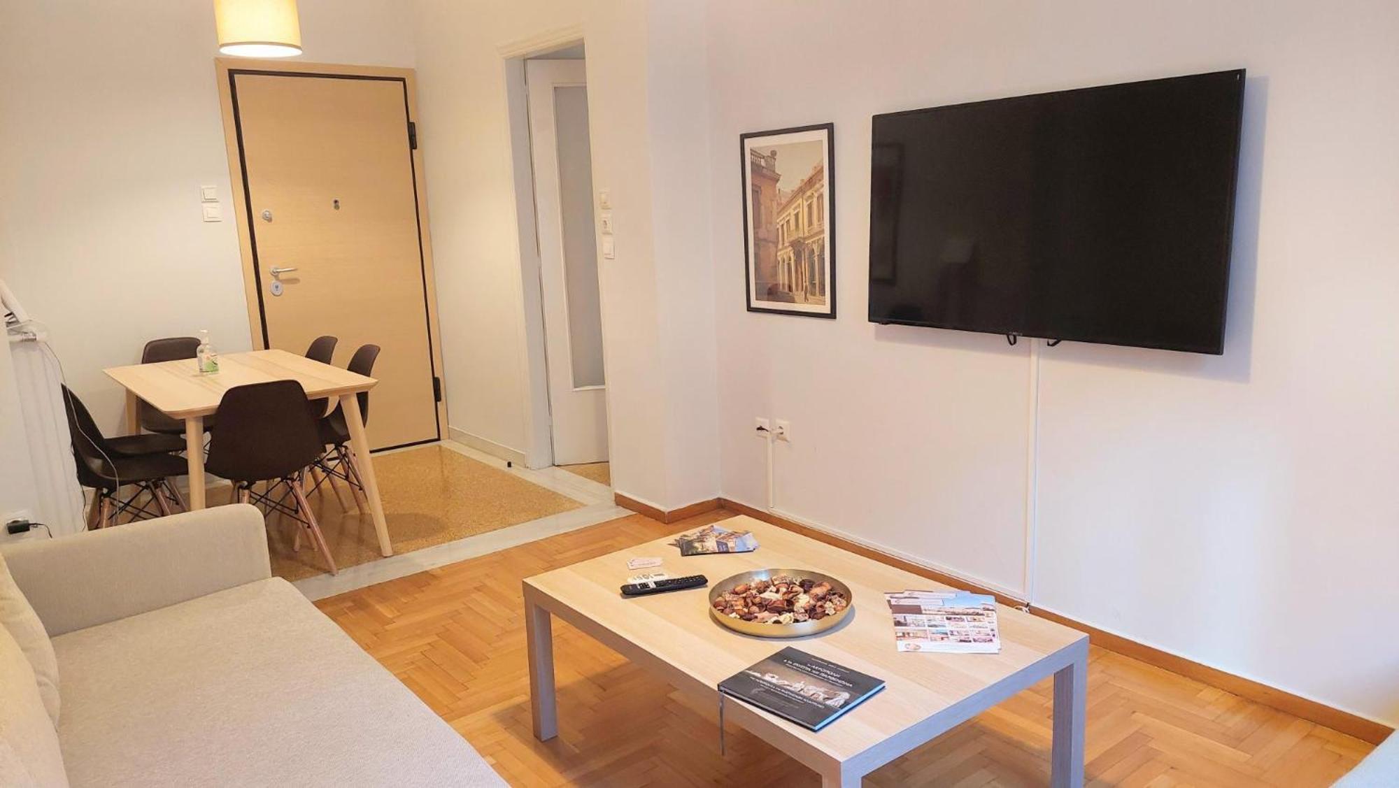 Cozy Apartment In Plaka Ateny Zewnętrze zdjęcie