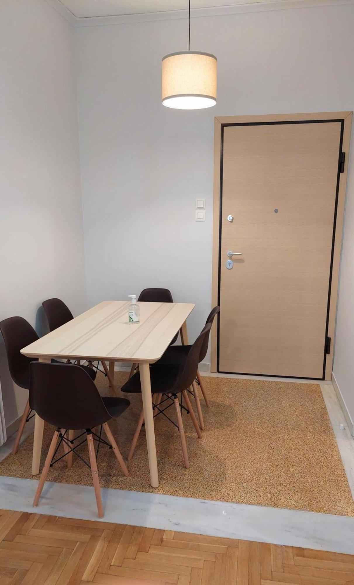 Cozy Apartment In Plaka Ateny Zewnętrze zdjęcie